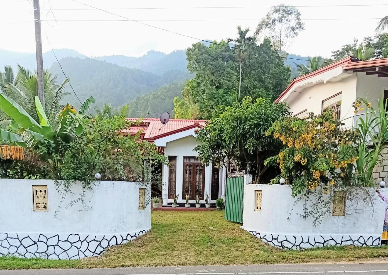 Mount View Family Rest & Cottage Haputale Buitenkant foto